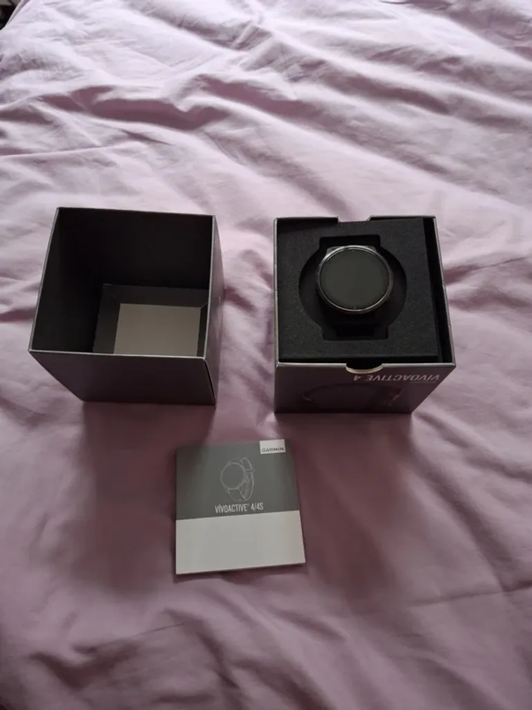 Used Garmin vivoactive 4 bike — image 2 of 4