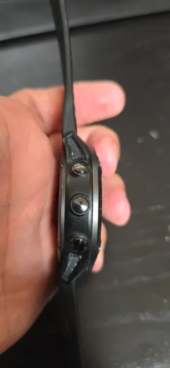 Used Garmin Fenix 6x Sapphire bike — image 6 of 9