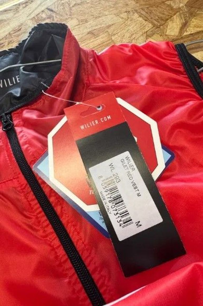 Used Wilier Gilet antivento 2026 bike — image 2 of 4