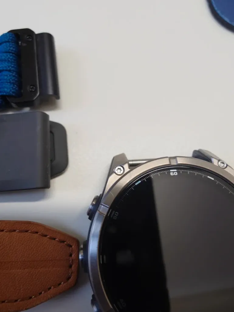 Used Garmin Fenix 8 bike — image 3 of 5