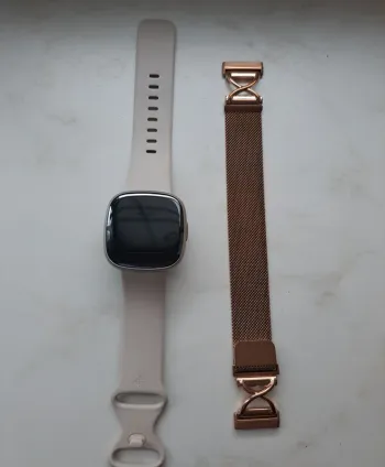 Fitbit Sense 2 bike usato