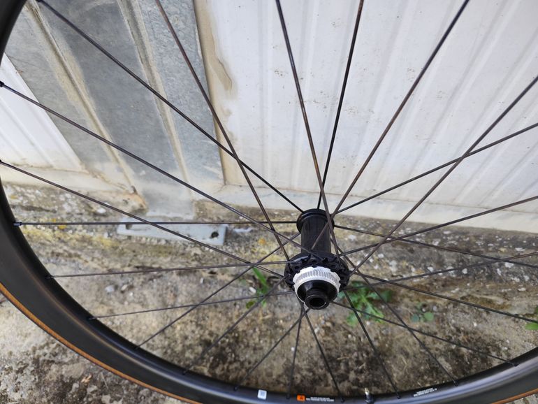Used Giant SLR1 42 DISC 2021 bike — image 5 of 8