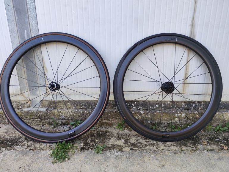 Used Giant SLR1 42 DISC 2021 bike — image 1 of 8