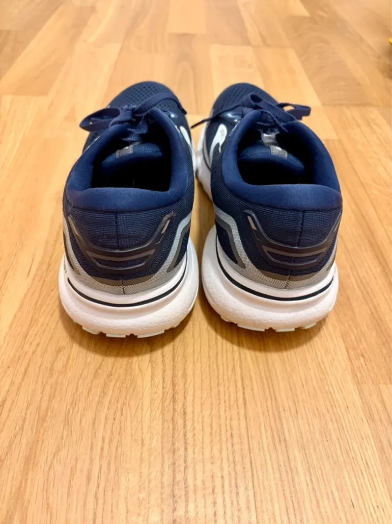 Tweedehands Brooks Ghost 15 bike — afbeelding 2 van 3