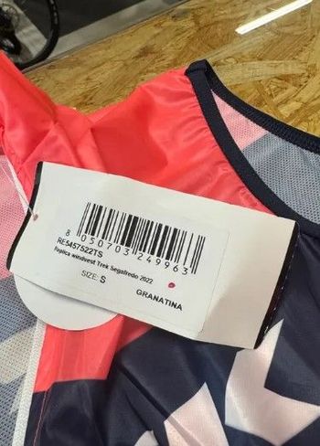 Used Santini Gilet antivento Trek Segafredo 2026 bike — image 2 of 4