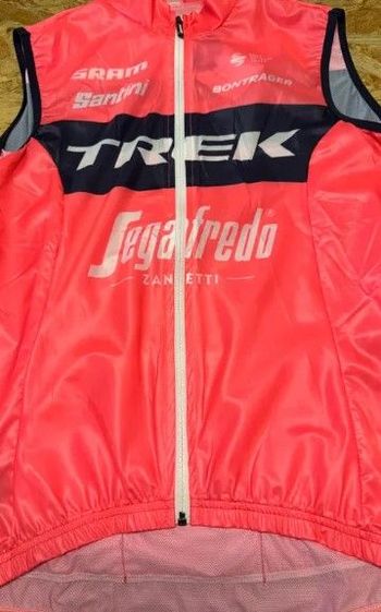 Used Santini Gilet antivento Trek Segafredo 2026 bike — image 3 of 4