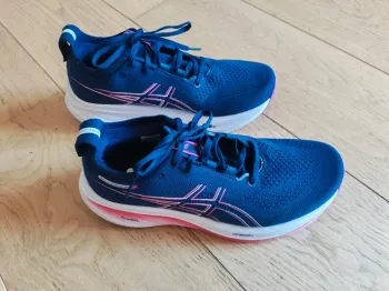 Tweedehands Asics Gel Nimbus 26 bike