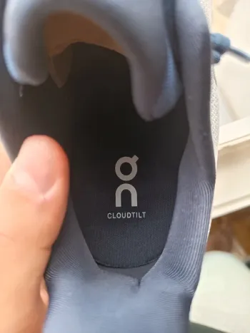 Used On Running ON Cloud Cloudtilt All Day bike — image 9 of 10