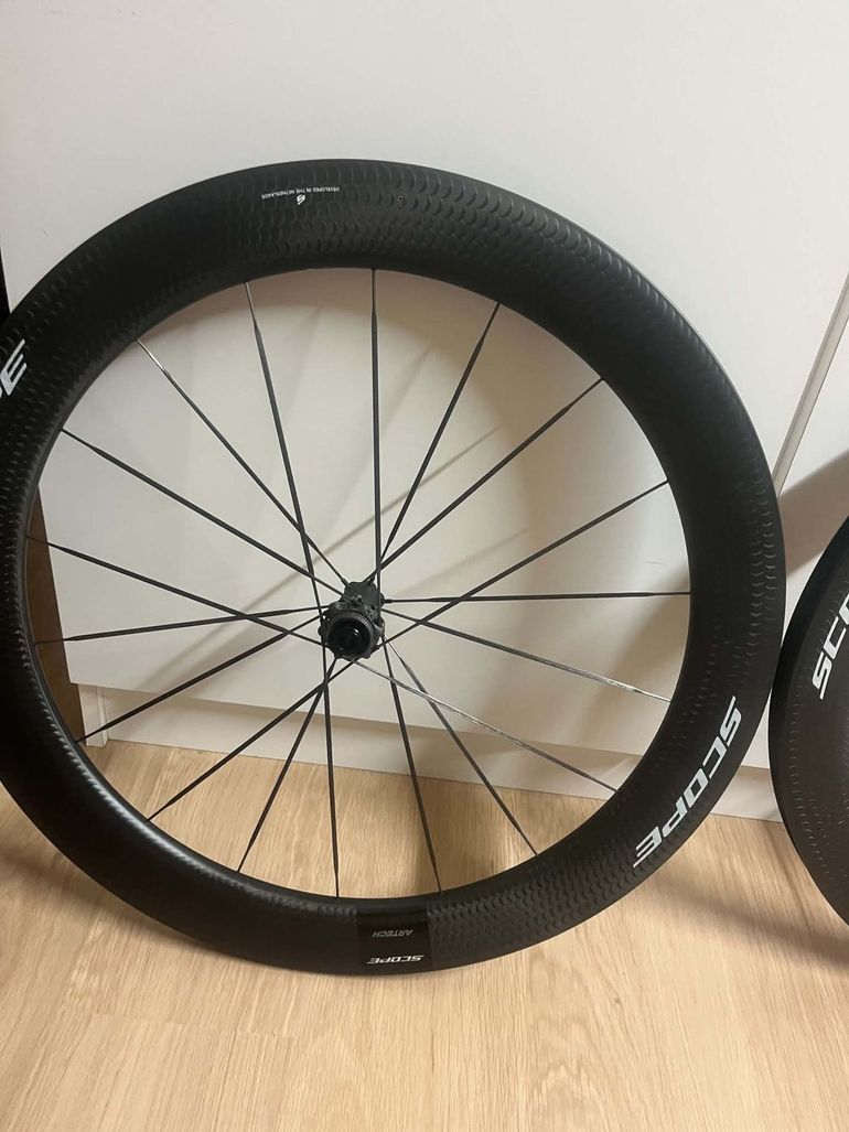 Used Scope Artech 6 Wheelset bike — image 9 of 11