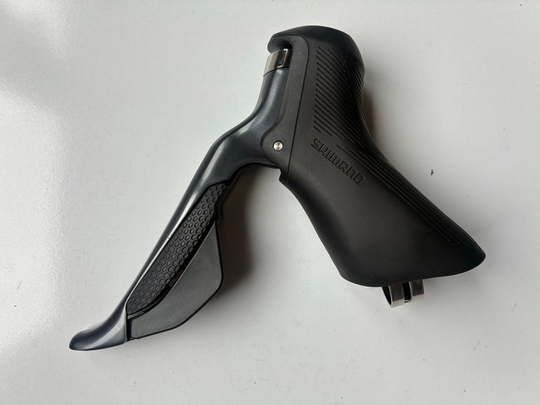 Used Shimano Ultegra Di2 ST-R8150 bike — image 3 of 3