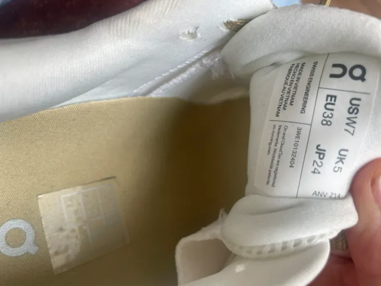 Brugt On Running On Sport shoes bike — billede 2 af 3