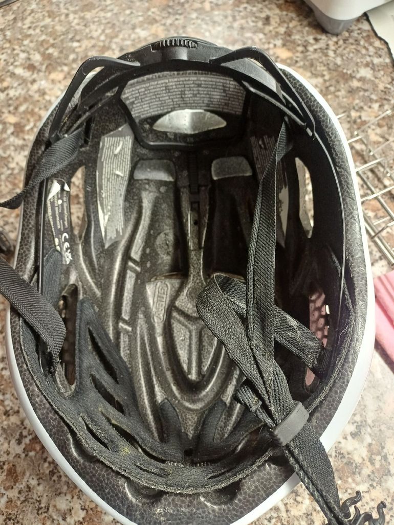 Used ABUS GameChanger Helmet 2024 bike — image 4 of 4