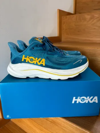 Hoka Clifton 10 bike de segunda mano