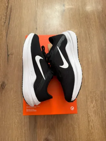 Gebrauchtes Nike Air Winflo 11 bike