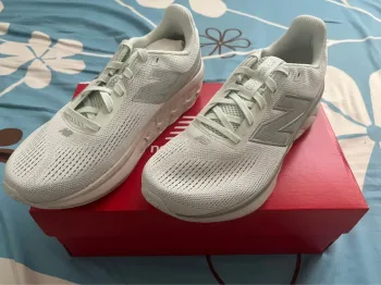 Gebrauchtes New Balance Fresh Foam 520 bike