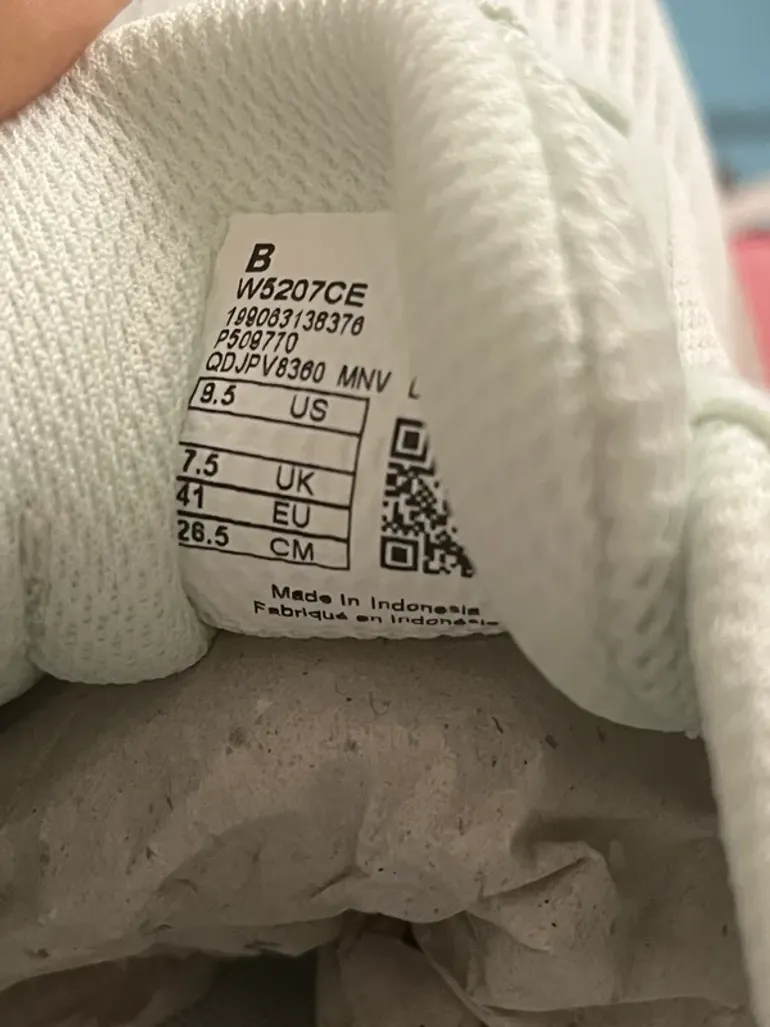 Gebrauchtes New Balance Fresh Foam 520 bike — Bild 4 von 4