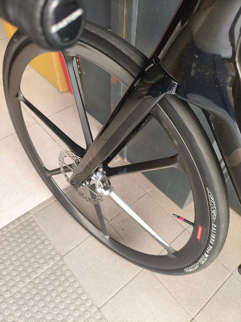 Used Bike Ahead Components Biturbo Road Carbon Wheelset 2023 bike — image 7 of 8