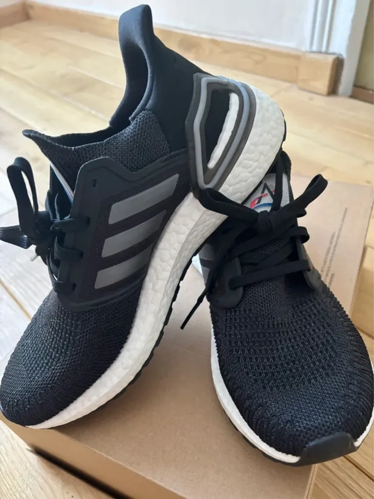 Continental UltraBoost 20 NASA 2020 bike d'occasion — image 3 sur 11