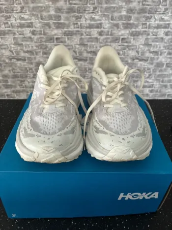 Tweedehands Hoka Shoes bike — afbeelding 2 van 5