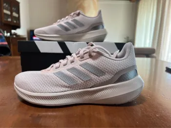 Adidas Cloudfoam bike usato