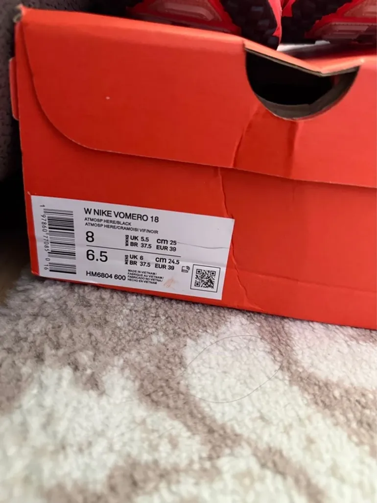 Gebrauchtes Look Nike Air Zoom Vomero 18 bike — Bild 4 von 8