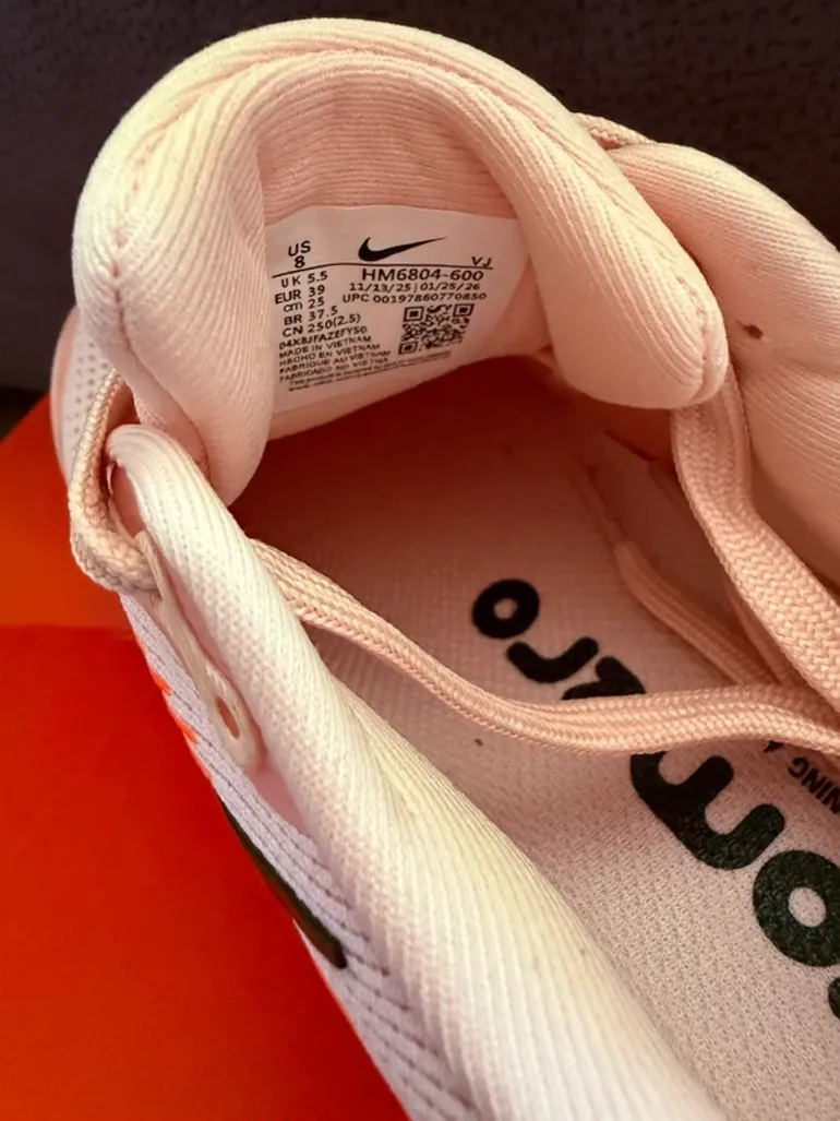 Gebrauchtes Look Nike Air Zoom Vomero 18 bike — Bild 5 von 8