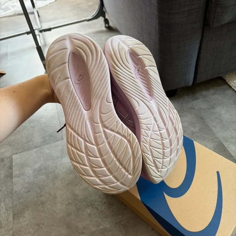 Tweedehands Asics Gel cumulus 27 bike — afbeelding 5 van 8