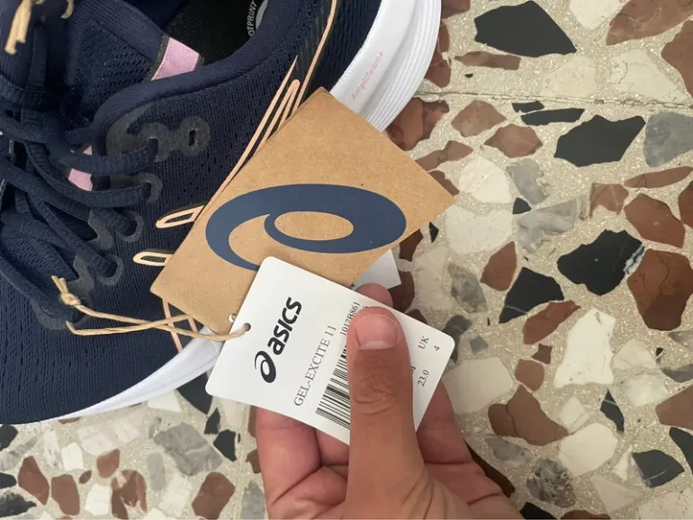 Gebrauchtes Asics scarpe da ginnastica per donne bike — Bild 3 von 5