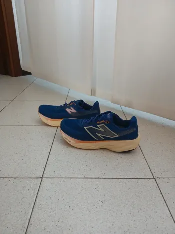 Gebrauchtes New Balance W1080 bike — Bild 2 von 4