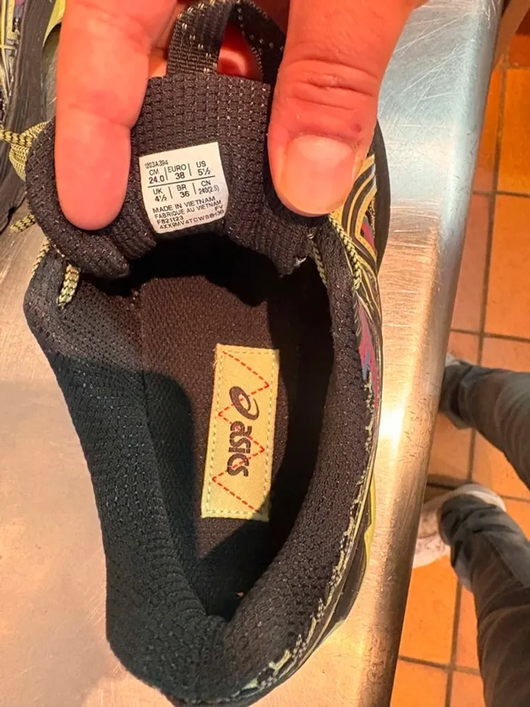 Tweedehands Asics GEL-Cumulus 26 bike — afbeelding 3 van 6