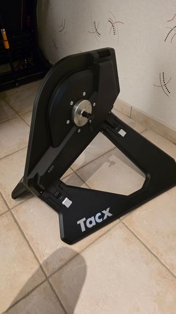Gebrauchtes Tacx NEO Smart T2800 bike — Bild 2 von 2
