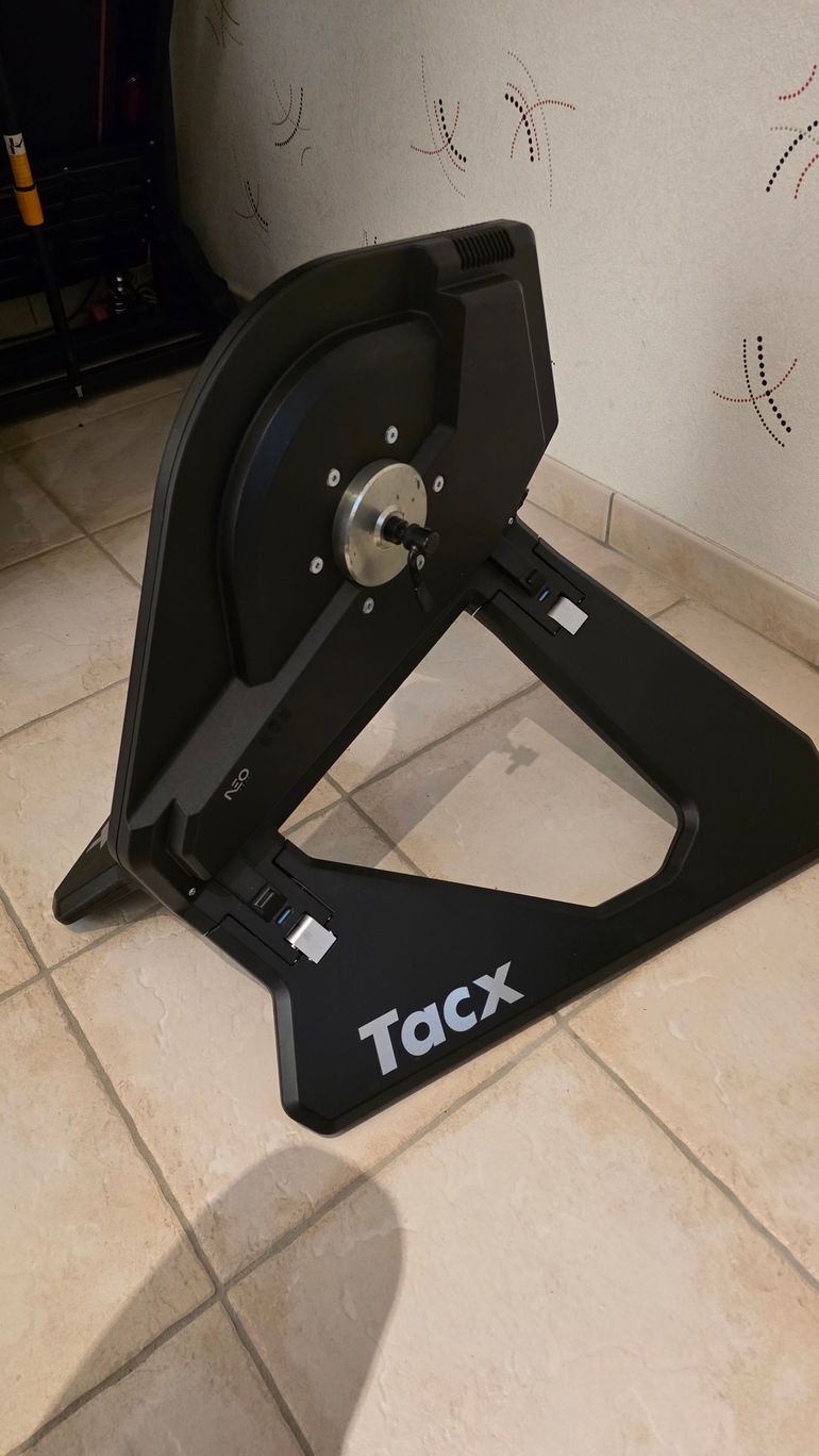 Gebrauchtes Tacx NEO Smart T2800 bike — Bild 2 von 2