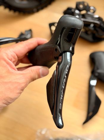Used Shimano Dura Ace Di2 Disc R9270 Groupset, COMPLETE 2025 bike — image 2 of 11