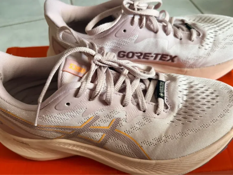 Asics GT 2000 bike usato — immagine 4 di 4