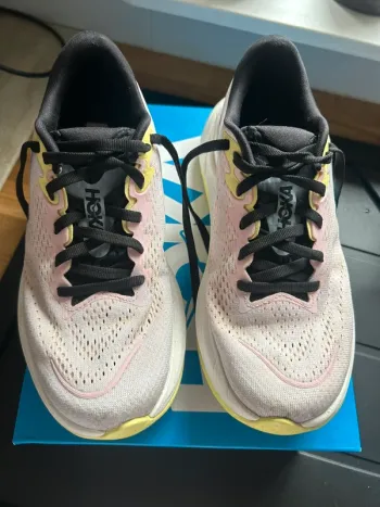 Hoka Rincon 4 bike usato — immagine 2 di 12