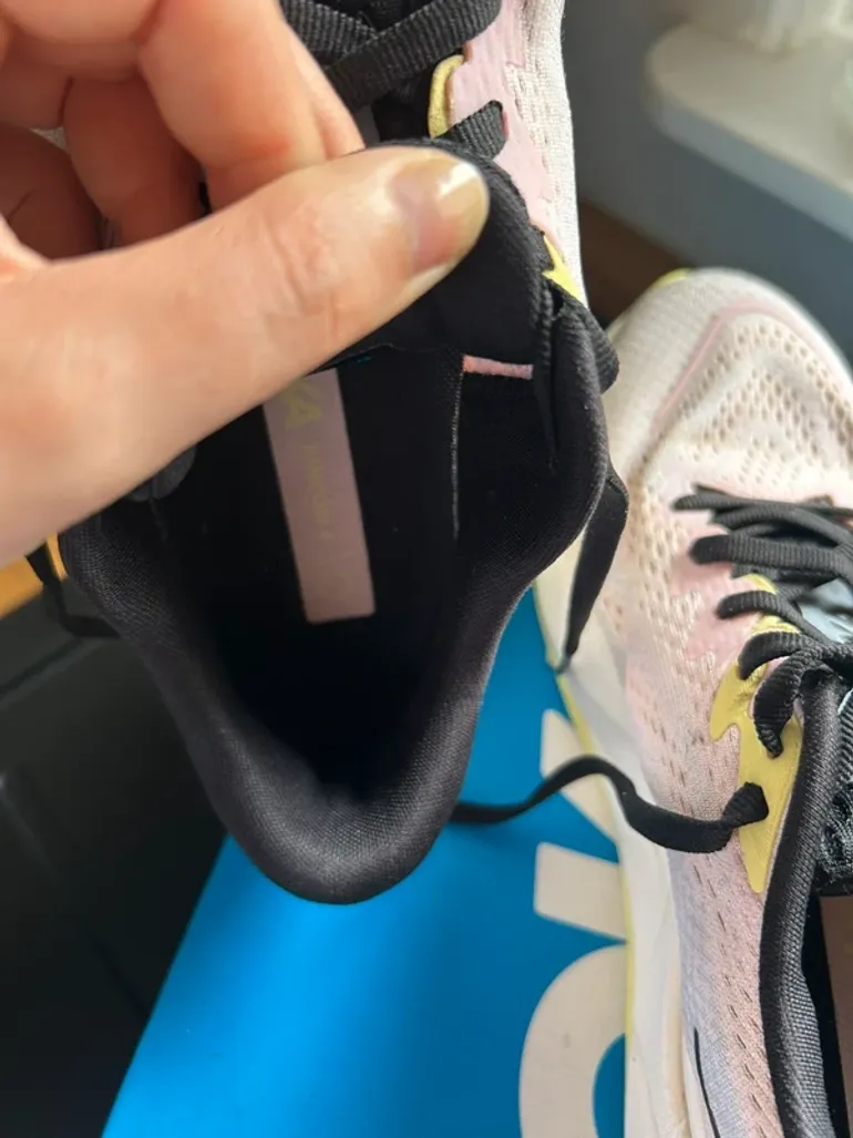 Hoka Rincon 4 bike usato — immagine 5 di 12