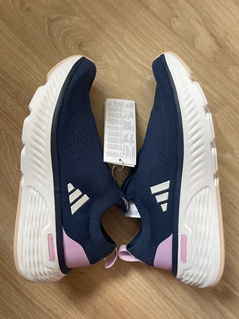 Gebrauchtes Adidas Cloudfoam Go bike — Bild 11 von 13