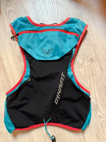 Used Dynafit Alpine Vest 9 bike