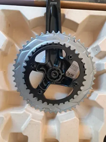 Used Sram Rival AXS 172.5mm 48/35 bike — image 3 of 3