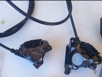 Used Shimano Ultegra ST-R8170 Right and Left Shifters with brakes 2026 bike — image 2 of 3