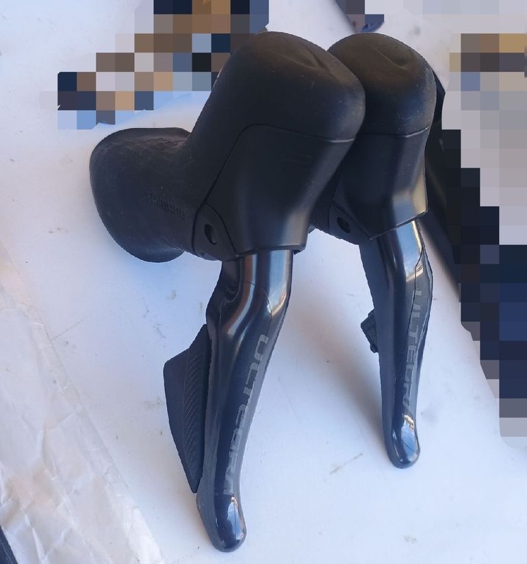 Used Shimano Ultegra ST-R8170 Right and Left Shifters with brakes 2026 bike — image 3 of 3