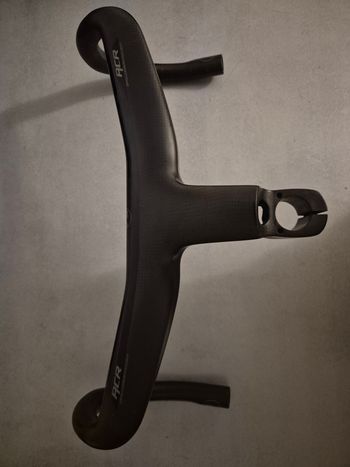 Použité Vision Metron 5D ACR EVO Integrated Handlebar bike — obrázek 3 z 6