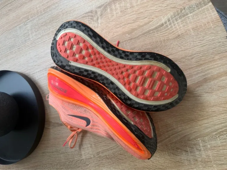 Used Orange Vomero Plus bike — image 5 of 7