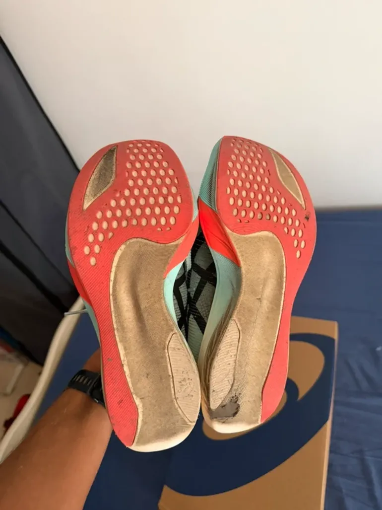 Tweedehands Asics metaspeed Sky paris bike — afbeelding 4 van 8