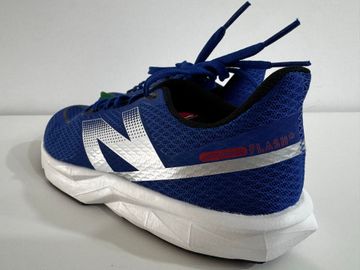 Brugt New Balance Dynasoft Flash v7 bike — billede 4 af 6