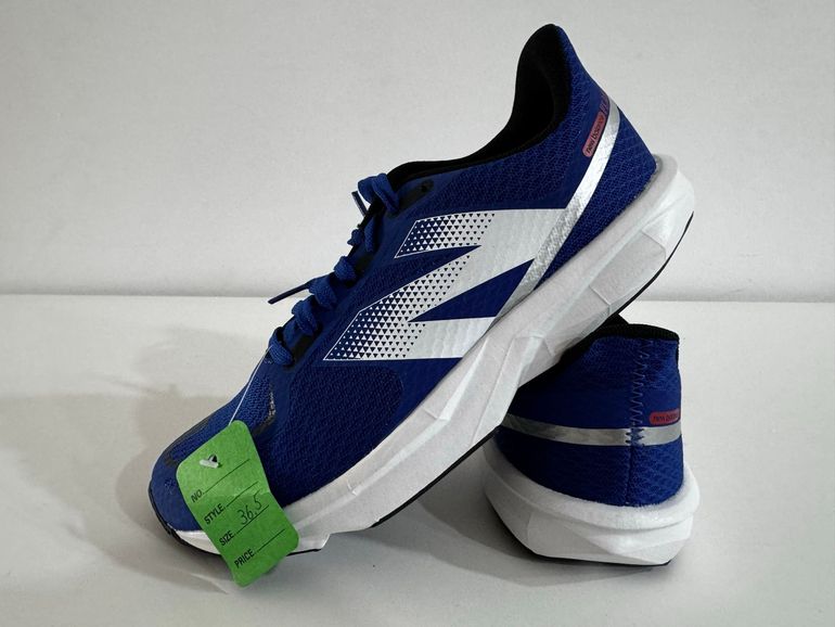 New Balance Dynasoft Flash v7 bike de segunda mano — imagen 2 de 6