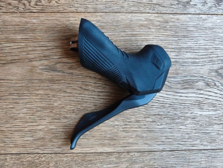 Used Shimano GRX RX-825-L Left Lever 12s bike — image 2 of 4