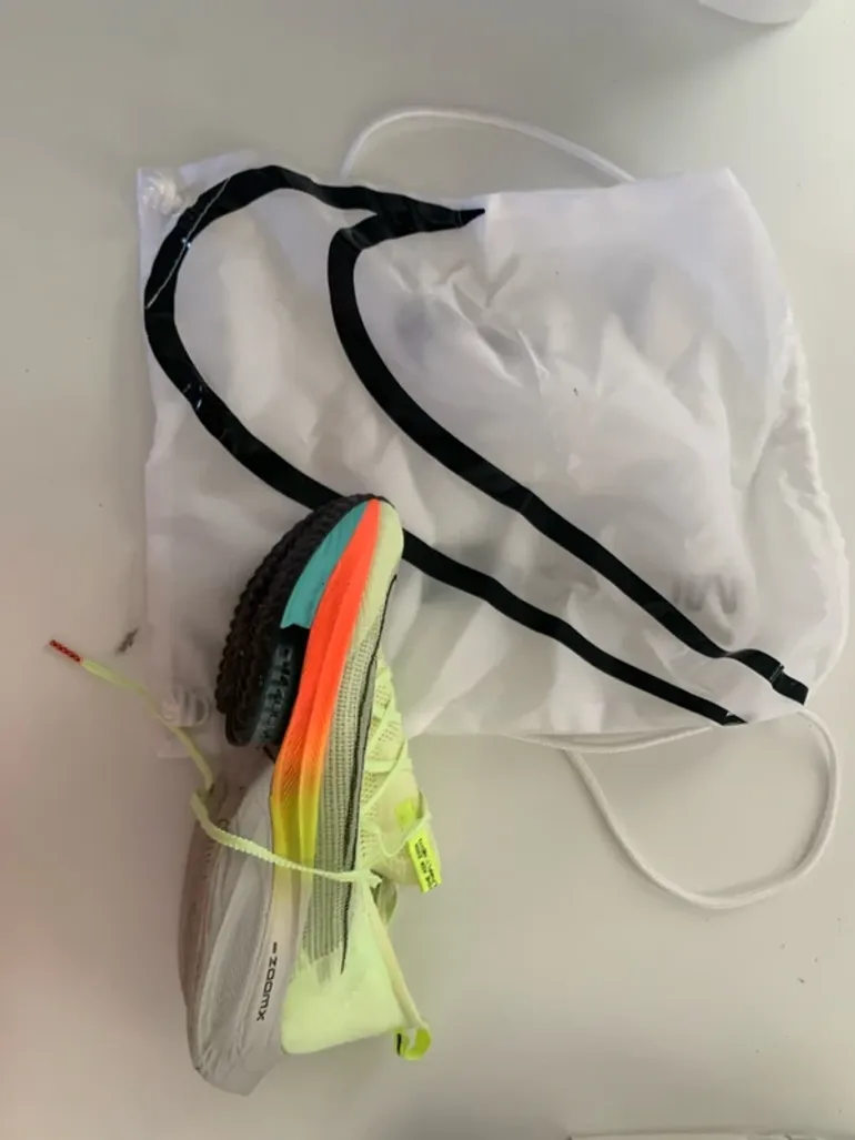 Tweedehands Nike Air Zoom Alphafly Next% bike — afbeelding 3 van 3