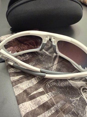 Used Oakley Jawbone Cycling Sunglasses 2022 bike — image 3 of 5