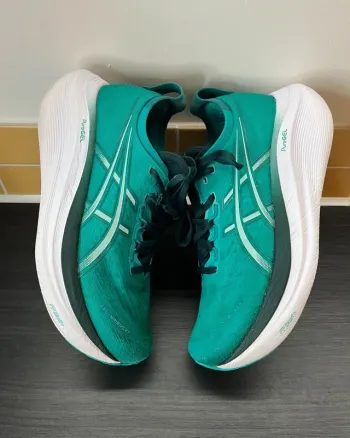 Brugt Asics Gel-Nimbus 27 bike — billede 3 af 15
